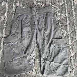 lululemon jogger pants